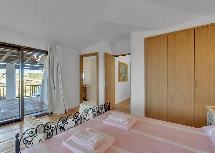 Lusso - Centro Vista Yacht Porto Cervo