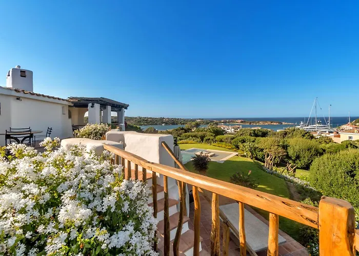 Lusso - Centro Vista Yacht Porto Cervo