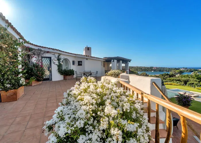 Lusso - Centro Vista Yacht Villa *