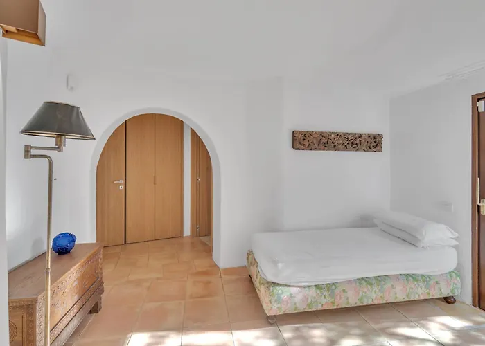 Lusso - Centro Vista Yacht Porto Cervo