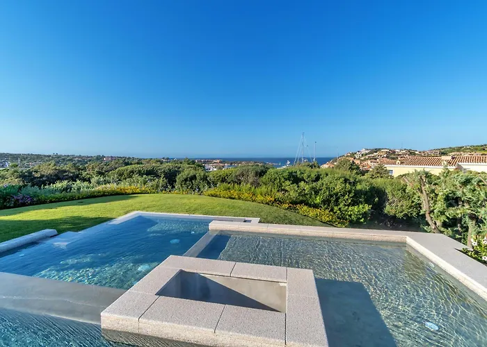 Lusso - Centro Vista Yacht Porto Cervo